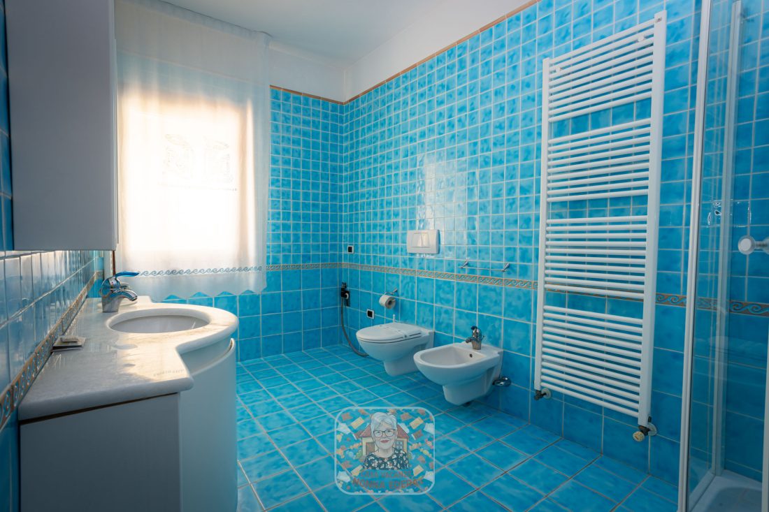 Bagno secondo piano – Casa Vacanze Nonna Edera – Sottomarina di Chioggia